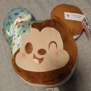 Disney Munchlings Plush in Brown and White